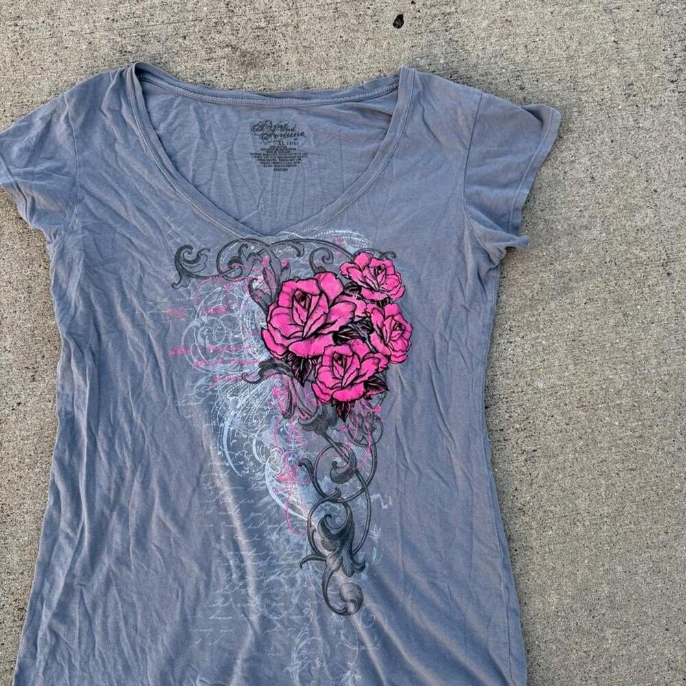 Womens y2k tee shirt v neck grey rose xl